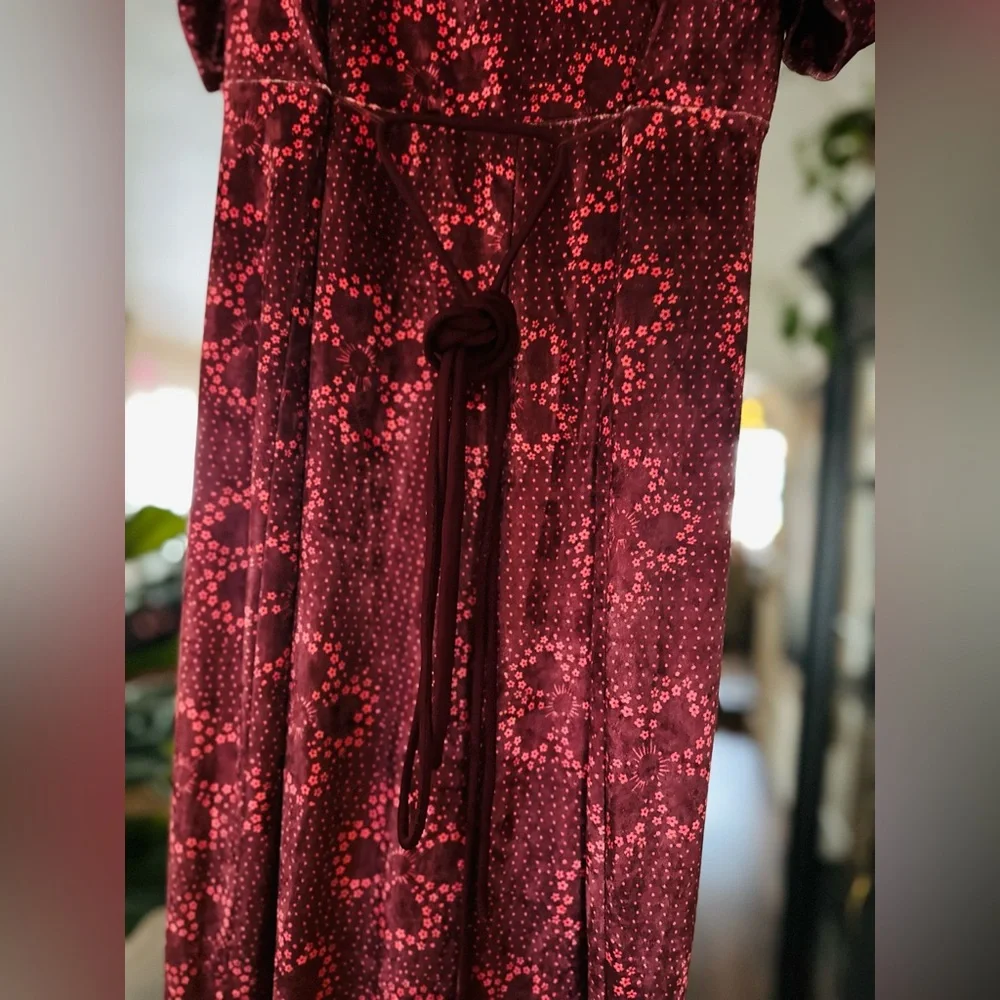 Free People Rosaline Jumpsuit Blackberry Sz Large NWOT - Picture 4 of 8